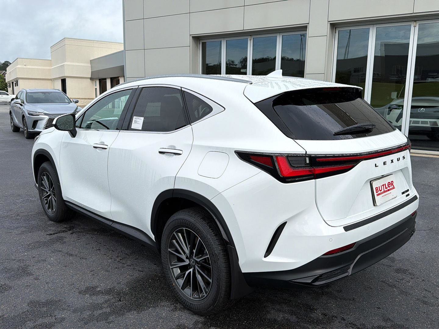 New 2026 Lexus NX 350 AWD image 4