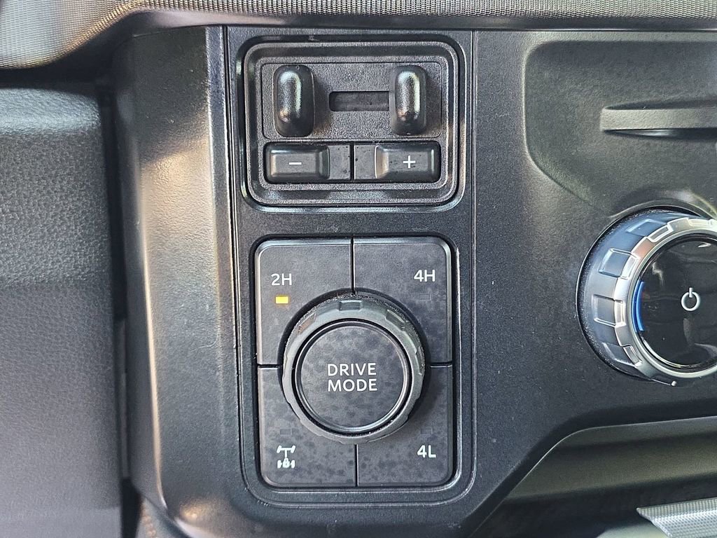 Used 2023 Ford F350 Platinum image 53