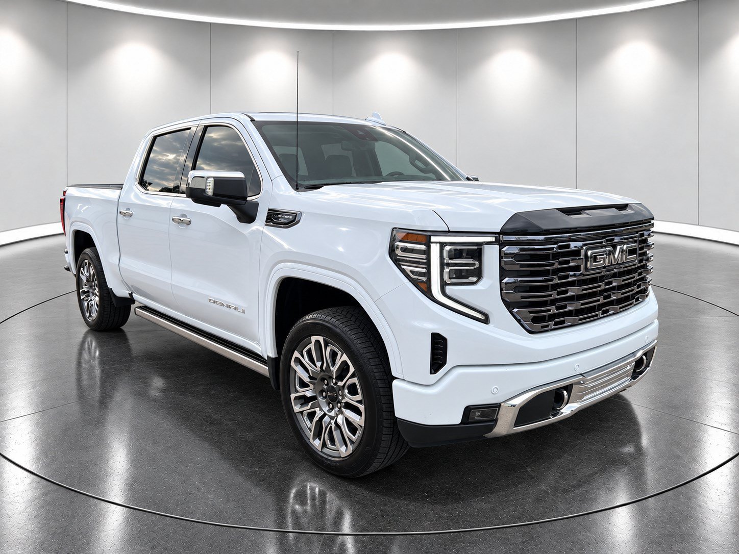 Used 2026 GMC Sierra 1500 Denali Ultimate AWD/4WD image 3