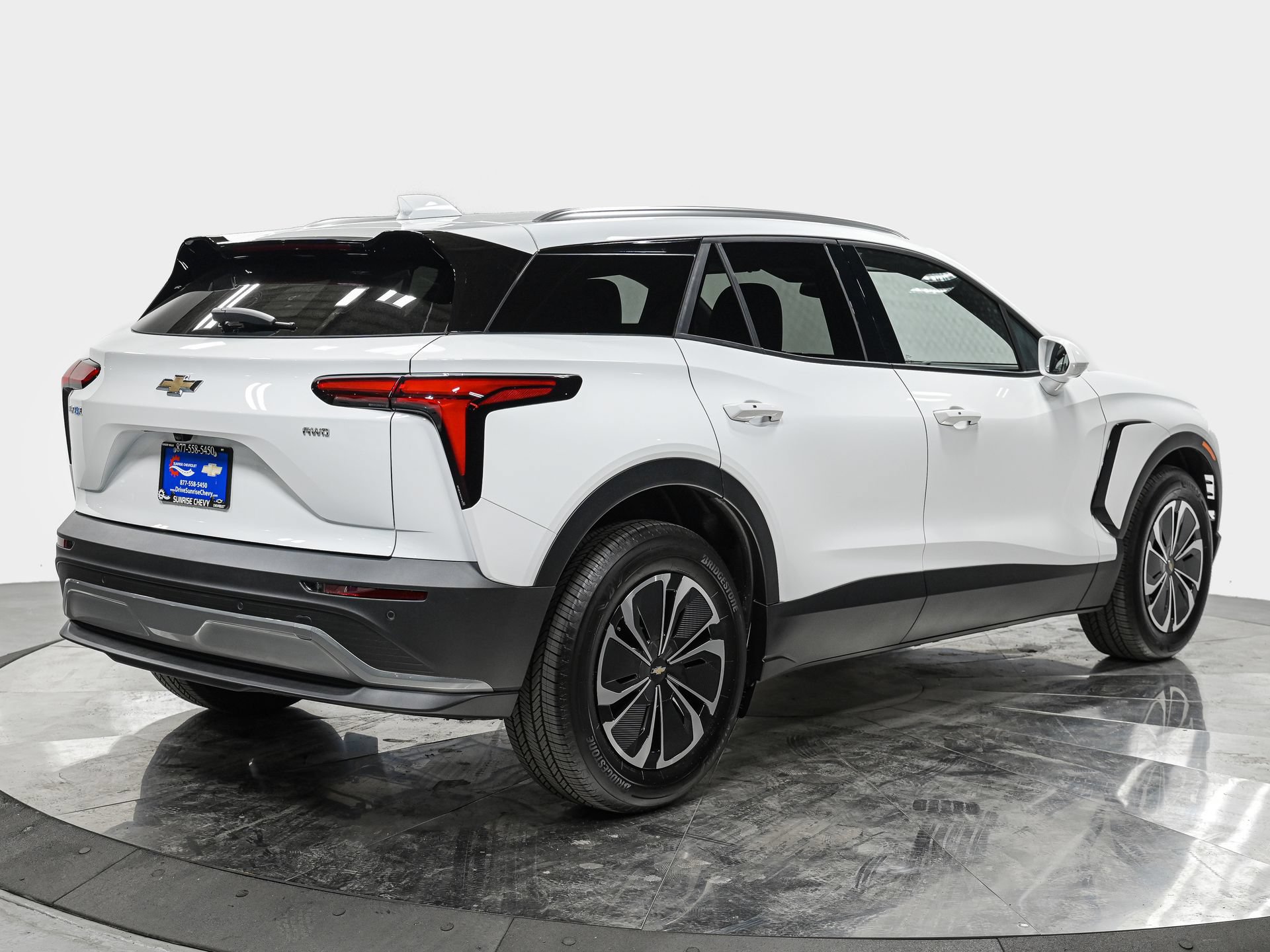 Used 2024 Chevrolet Blazer EV LT AWD/4WD image 7