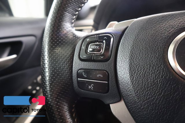Used 2019 Lexus IS 300 F Sport w/ F Sport Package RWD image 18