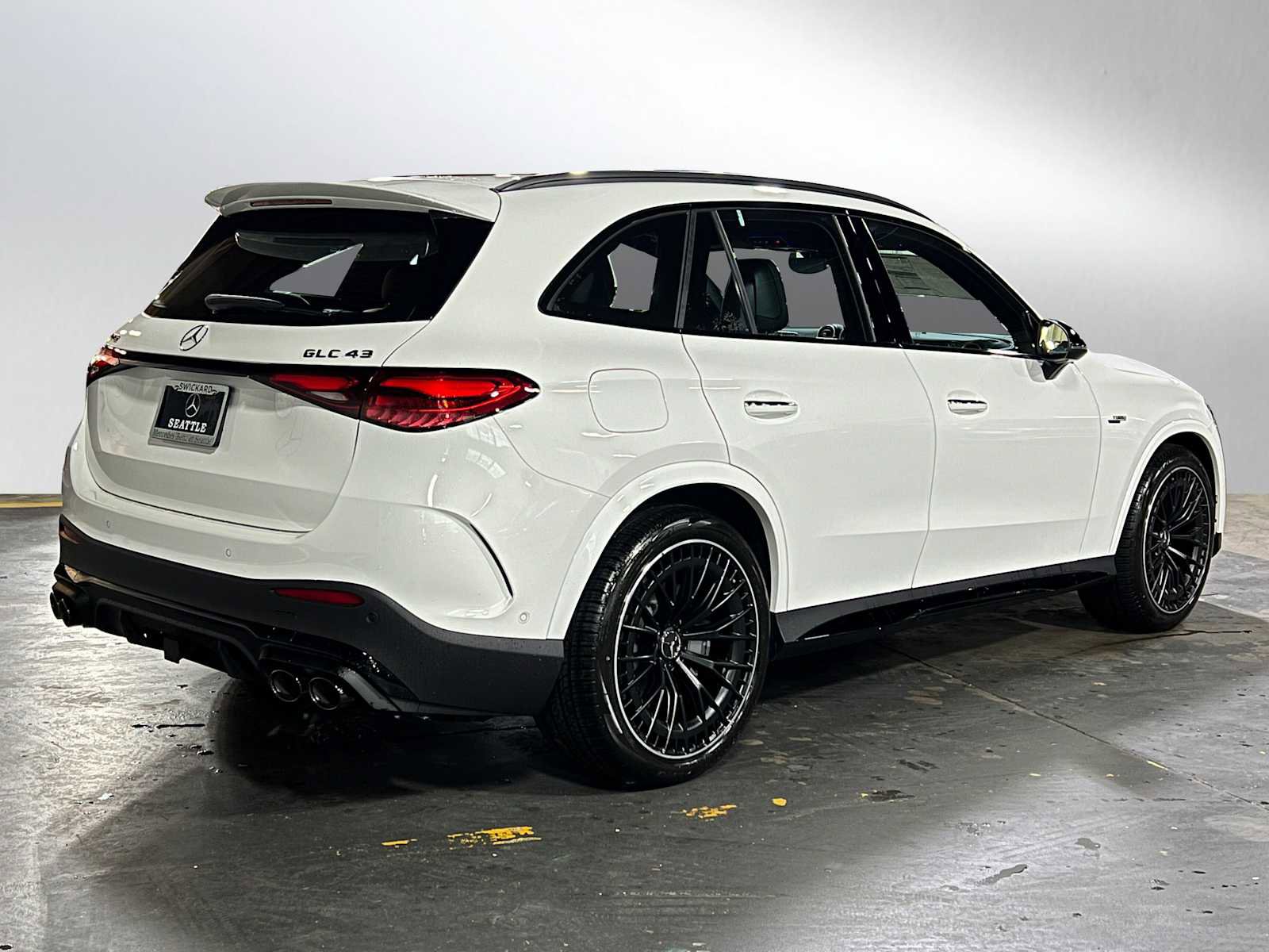 New 2026 Mercedes-Benz GLC 43 AMG 4MATIC image 3