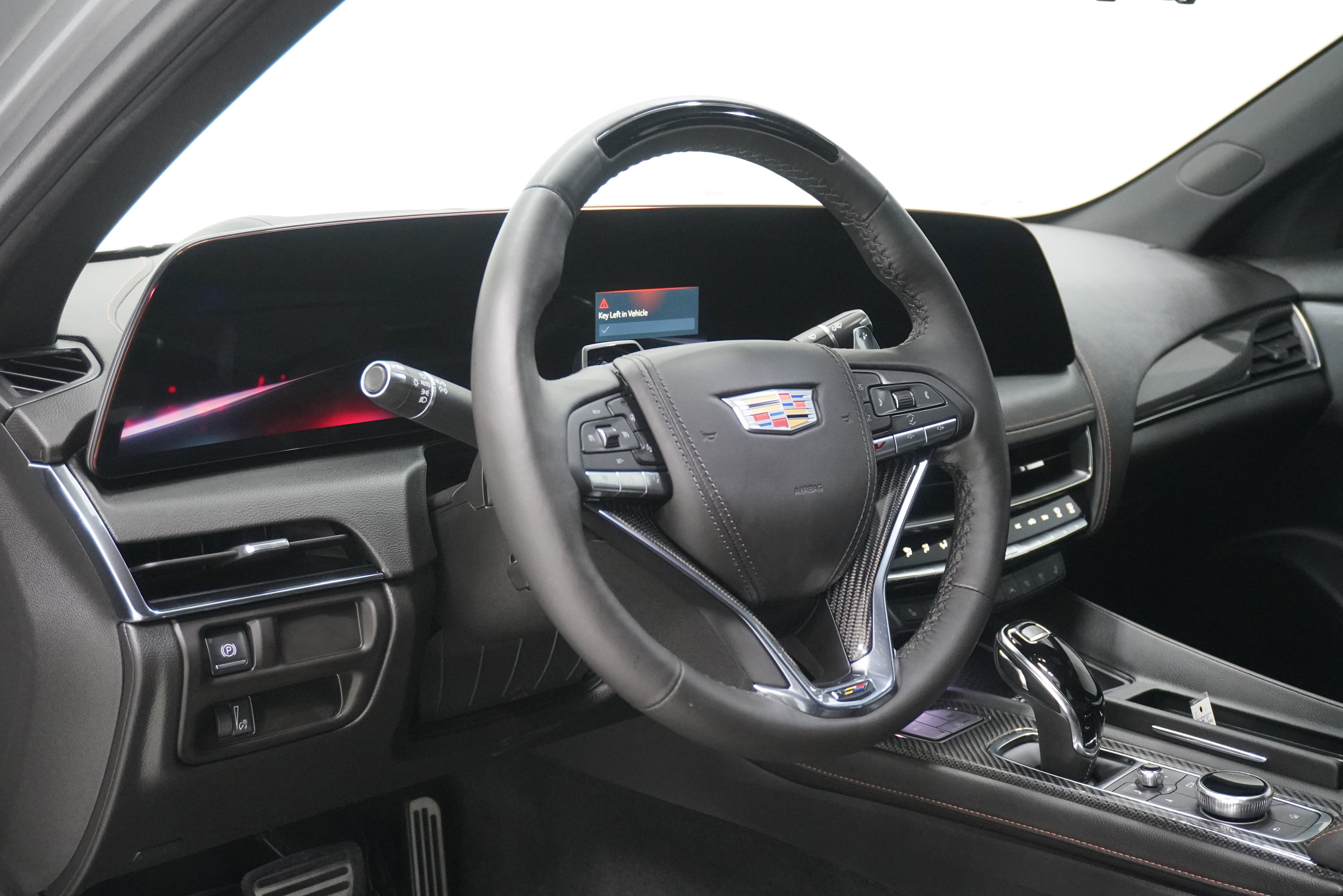 Used 2026 Cadillac CT5 V w/ Technology Package image 10