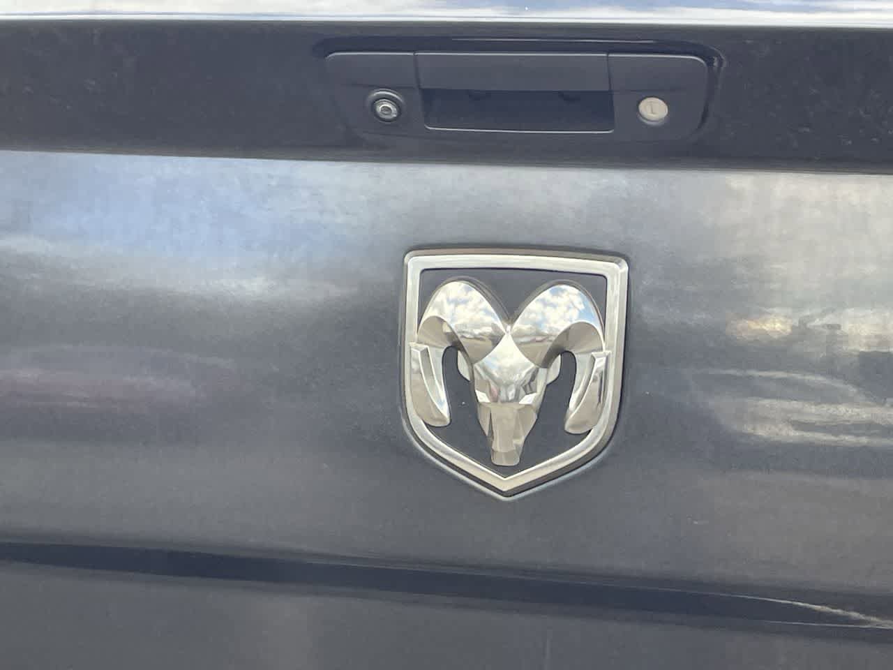 Used 2018 RAM 1500 Big Horn AWD/4WD image 37