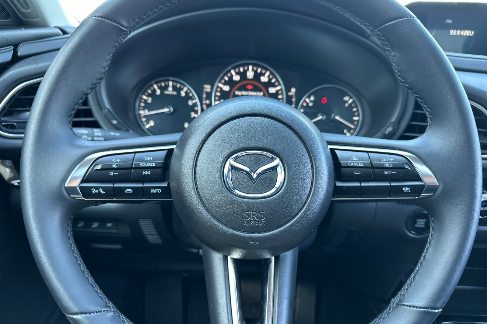 Certified 2025 MAZDA CX-30 AWD 2.5 S w/ Preferred Package image 23