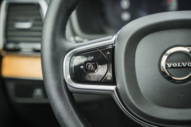 Used 2023 Volvo XC90 B6 Plus w/ Protection Package AWD/4WD image 28