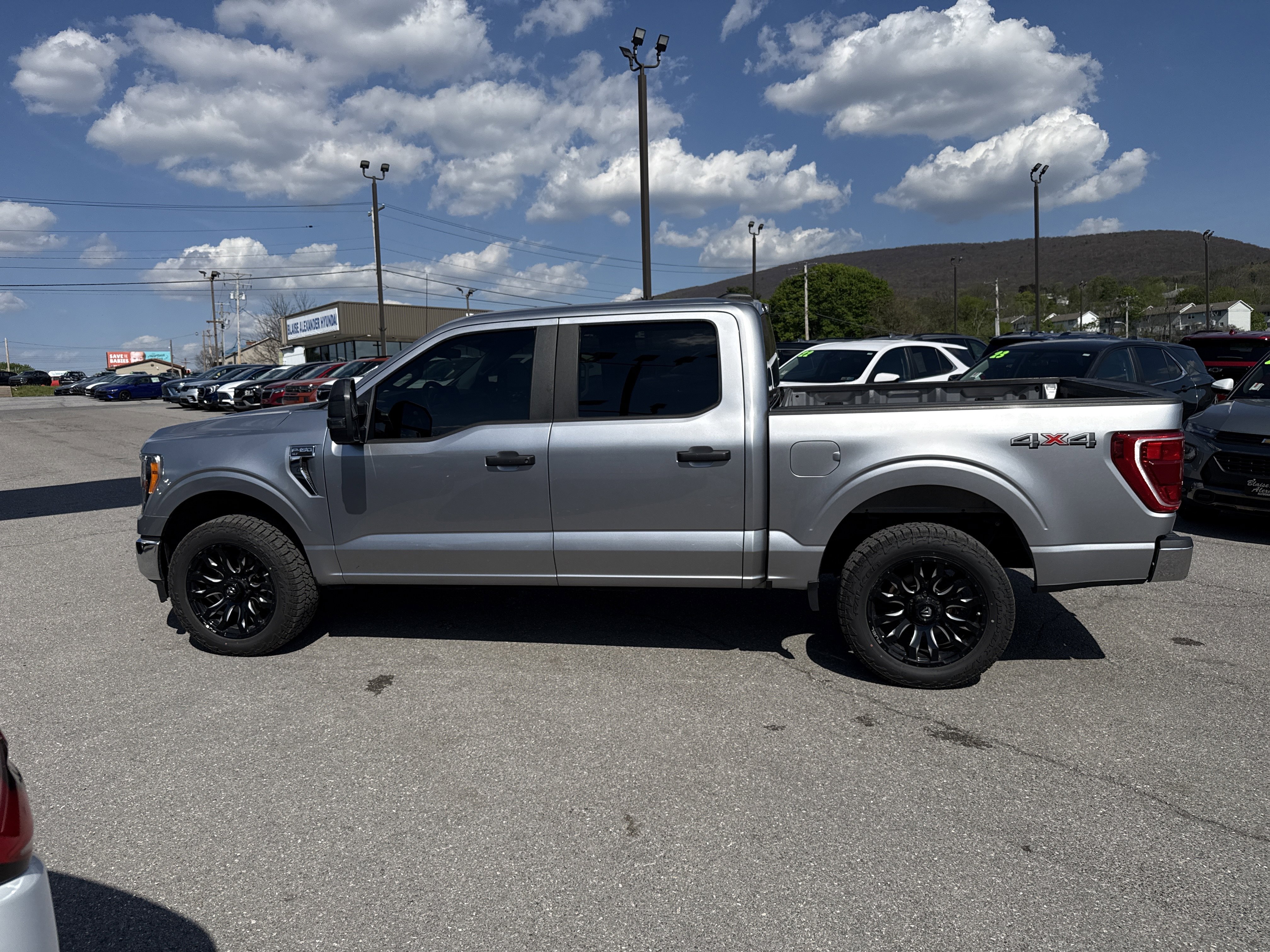 Used 2021 Ford F150 XLT AWD/4WD image 7
