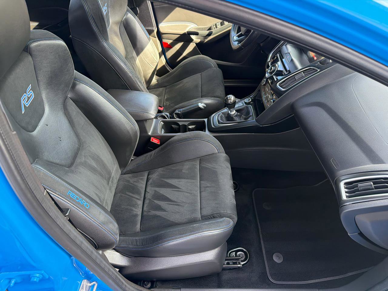 Used 2016 Ford Focus RS AWD/4WD image 11