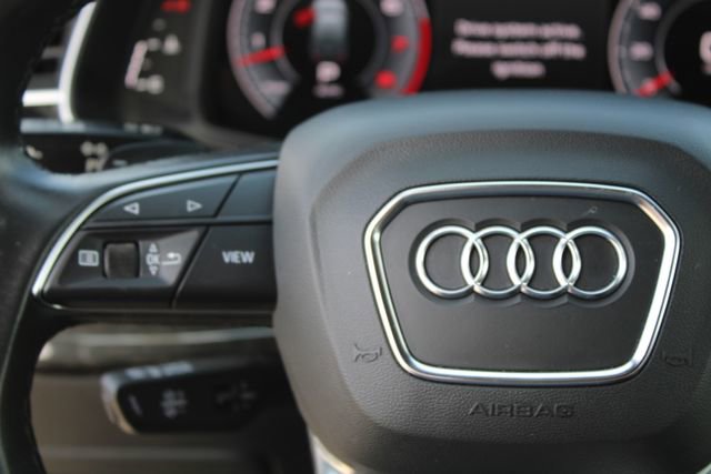 Used 2022 Audi Q7 3.0T Premium Plus AWD/4WD image 22