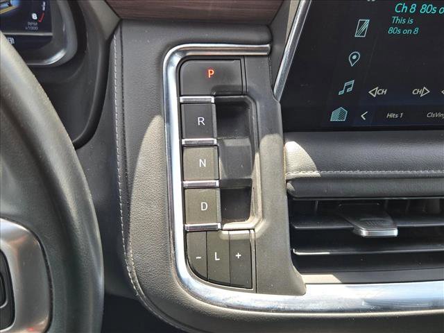 Used 2023 Chevrolet Suburban LT image 14