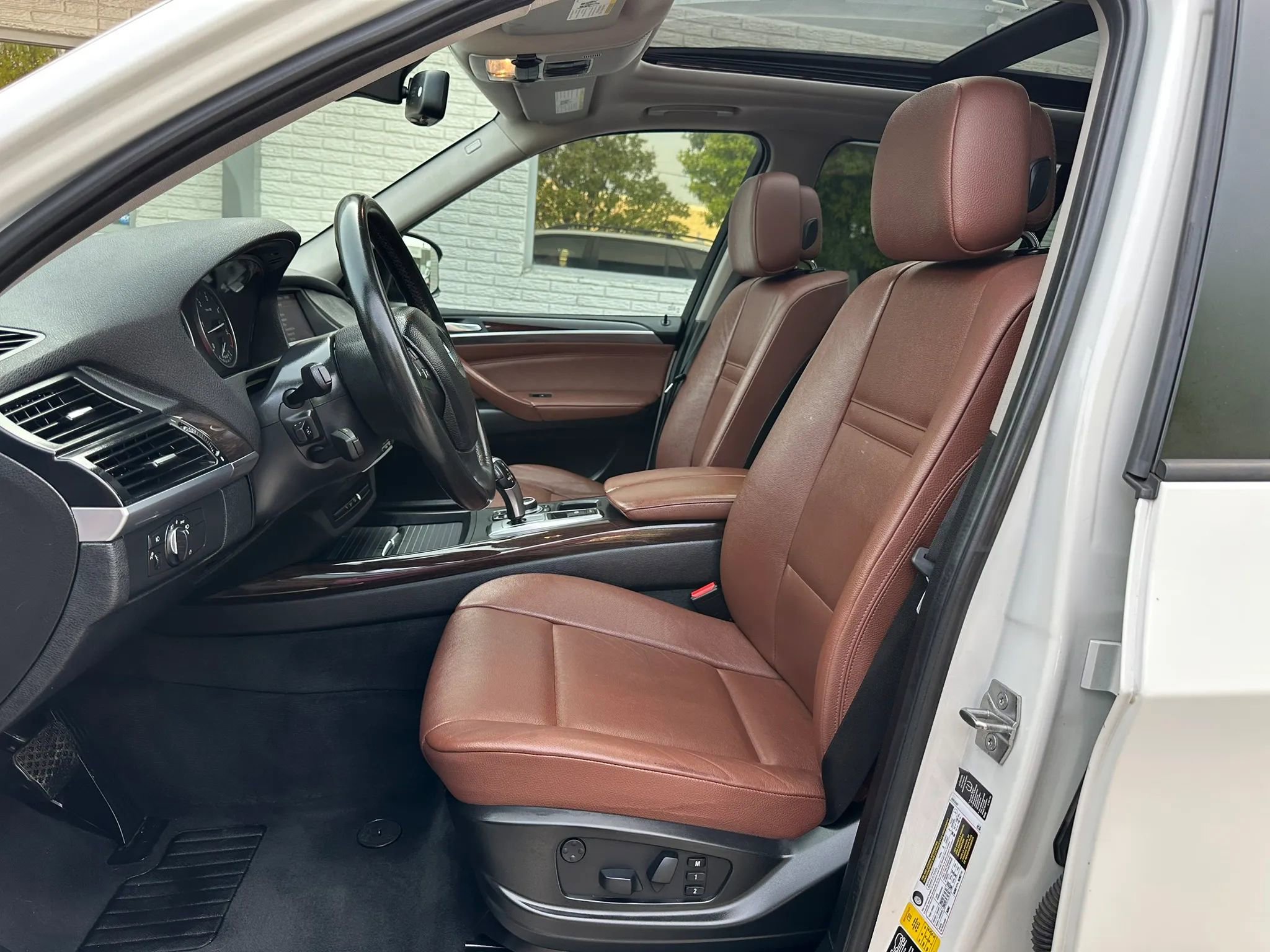 Used 2012 BMW X5 xDrive35d image 15