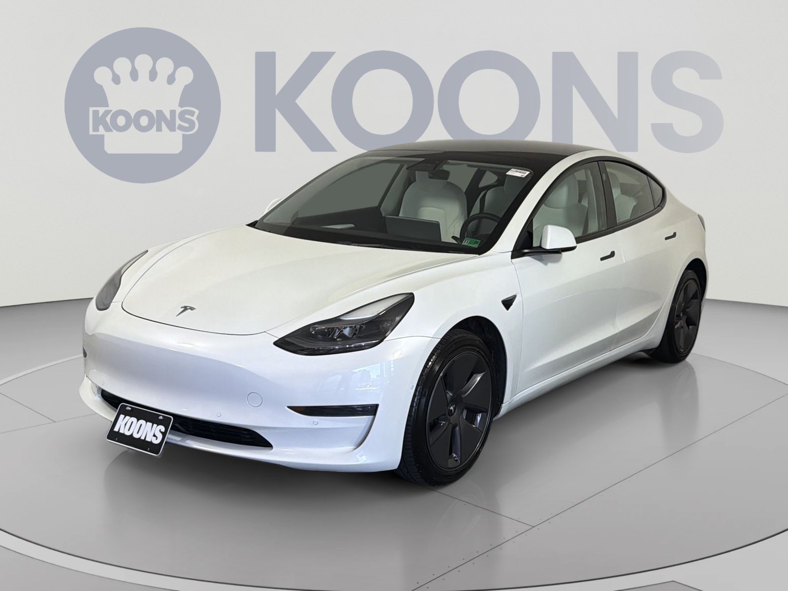 Used 2021 Tesla Model 3 Standard Range Plus RWD image 1