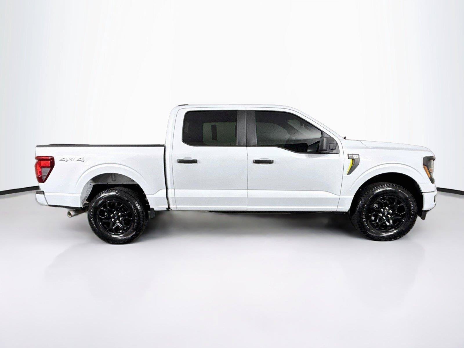 Used 2025 Ford F150 STX AWD/4WD image 9