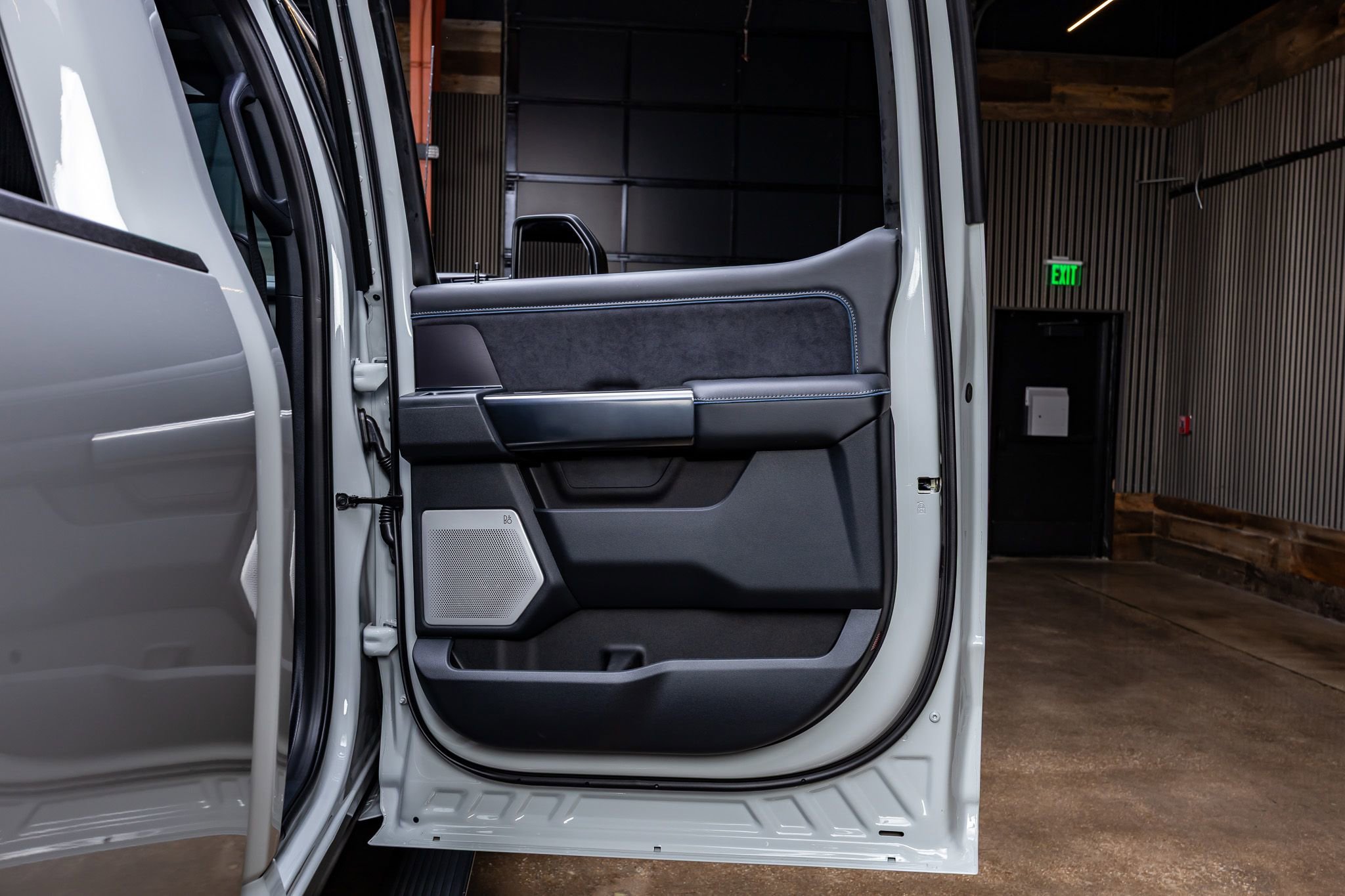 Used 2026 Ford F250 Platinum image 38