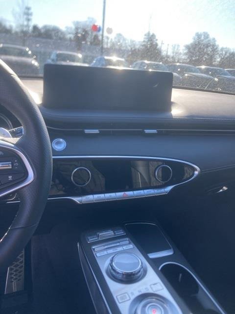 Used 2025 Genesis GV70 3.5T Sport w/ Sport Advanced Package image 14