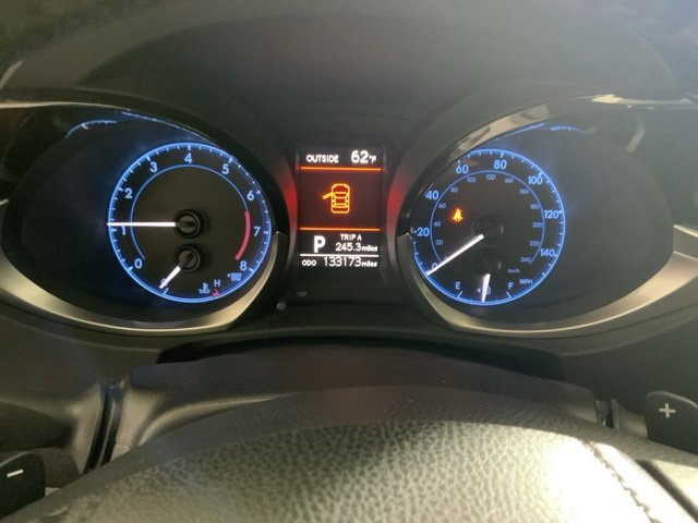 Used 2015 Toyota Corolla S image 22