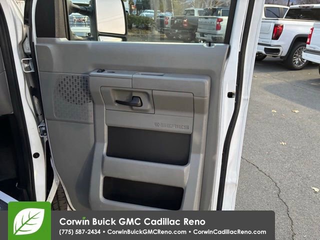 Used 2014 Ford E-250 and Econoline 250 image 19