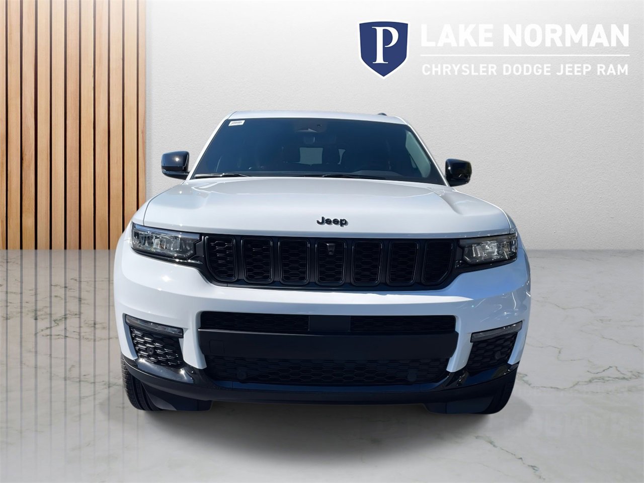 New 2025 Jeep Grand Cherokee L Limited w/ Luxury Tech Group II image 3