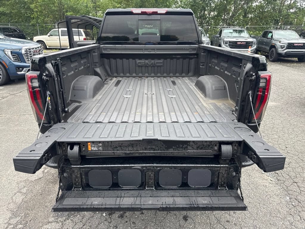 Certified 2025 GMC Sierra 2500 AT4 w/ AT4 Premium Plus Package AWD/4WD image 20
