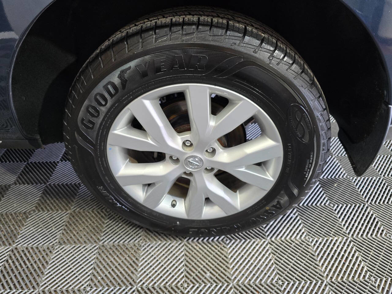Used 2013 Nissan Murano SV AWD/4WD image 33