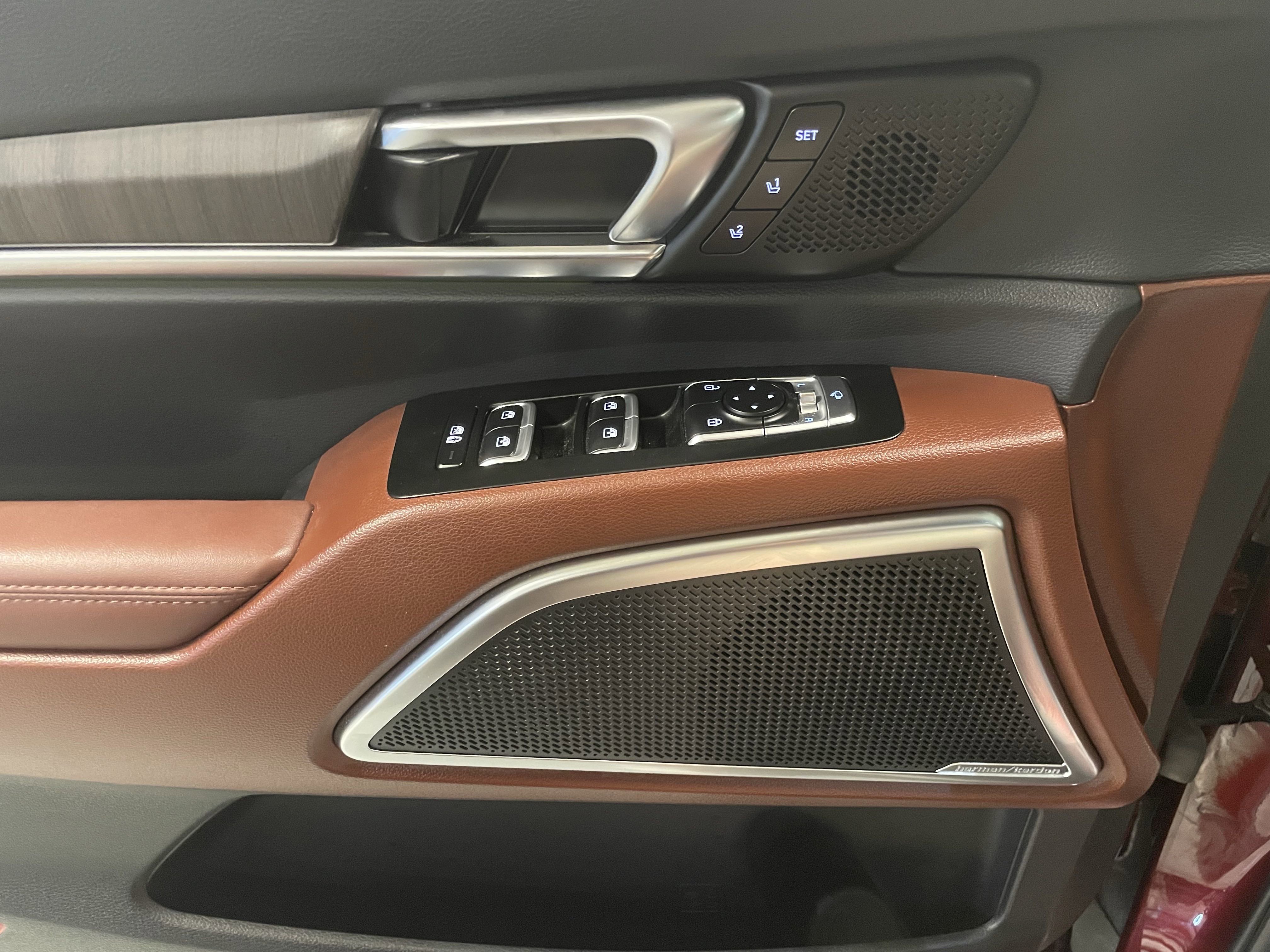 Used 2024 Kia Telluride SX Prestige image 24