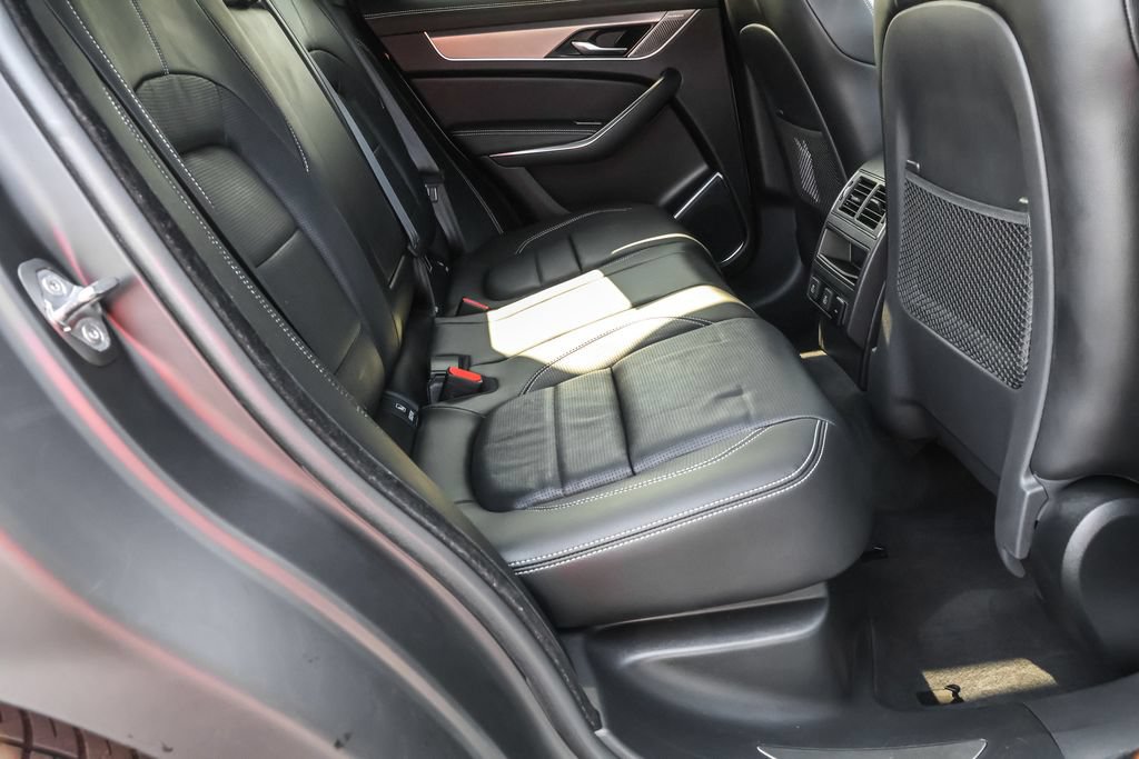 Used 2024 Jaguar F-PACE R-Dynamic S AWD/4WD image 33
