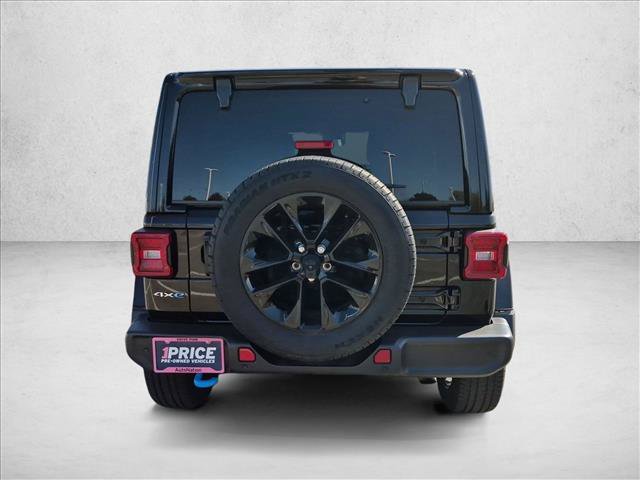 Used 2024 Jeep Wrangler Unlimited Sahara w/ Safety Group AWD/4WD image 6