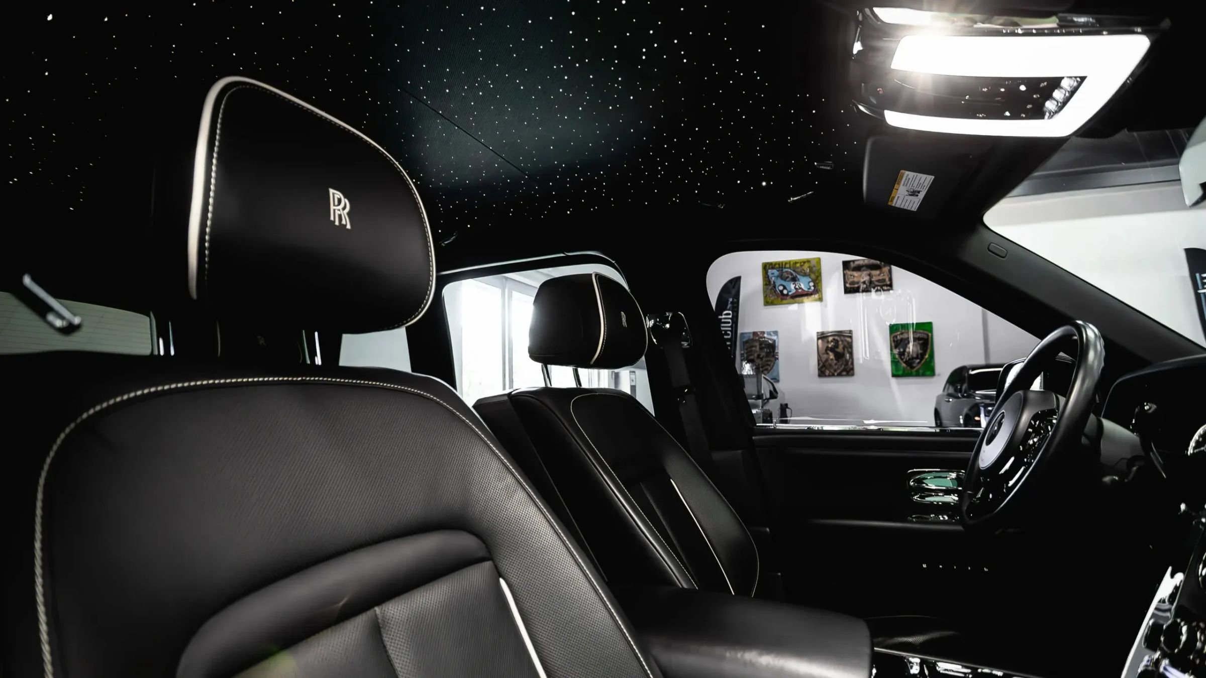 Used 2021 Rolls-Royce Cullinan image 18