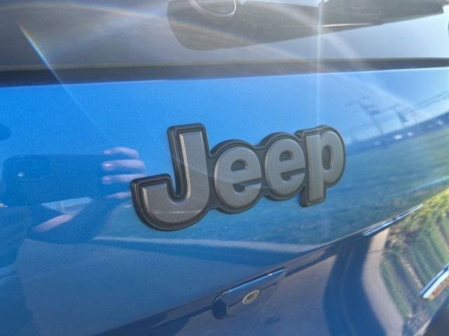 Used 2018 Jeep Cherokee Trailhawk w/ Quick Order Package 27L image 47