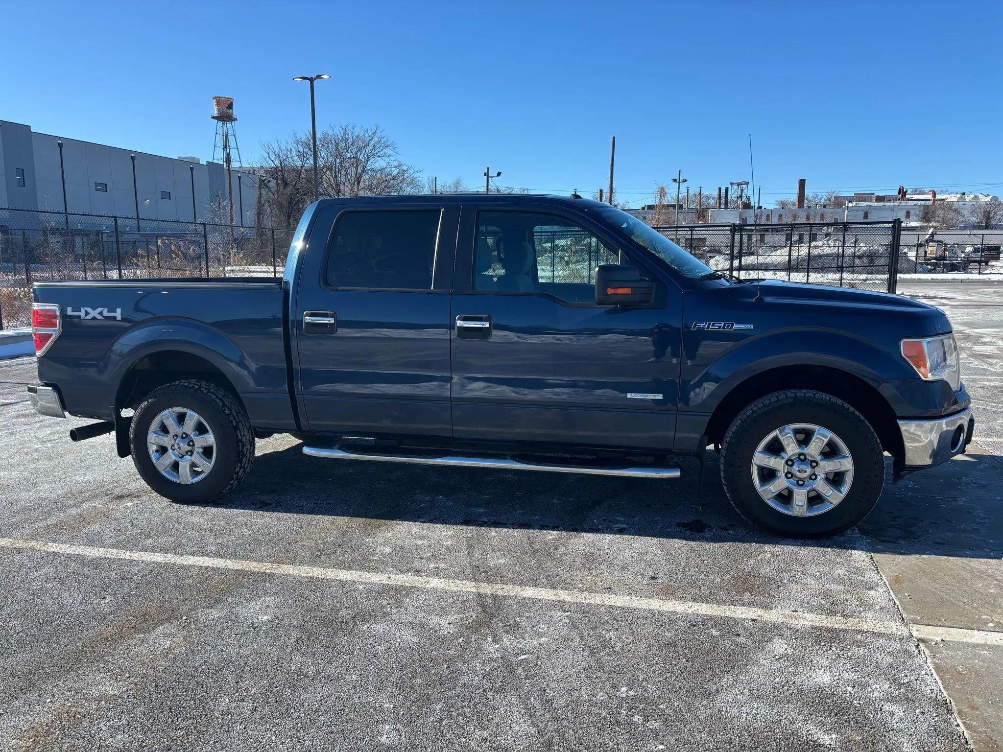 Used 2013 Ford F150 XLT w/ Luxury Equipment Group image 11