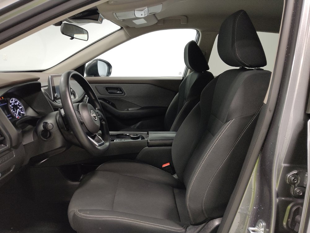 Used 2023 Nissan Rogue S image 17