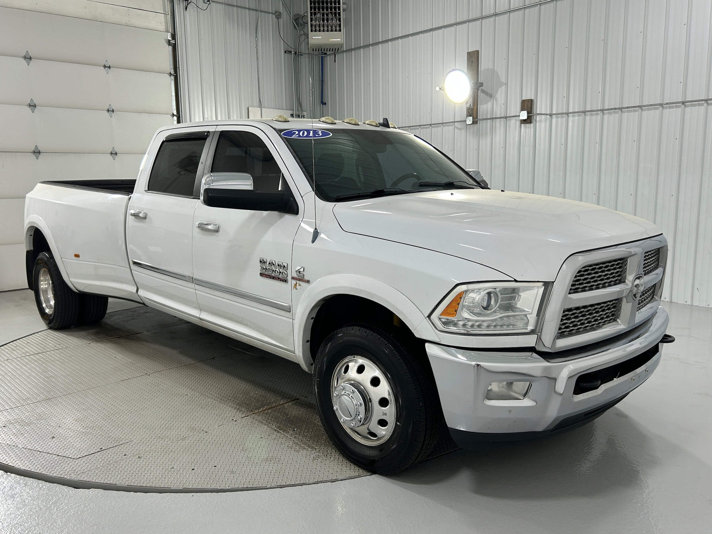 Used 2013 RAM 3500 Laramie RWD image 2