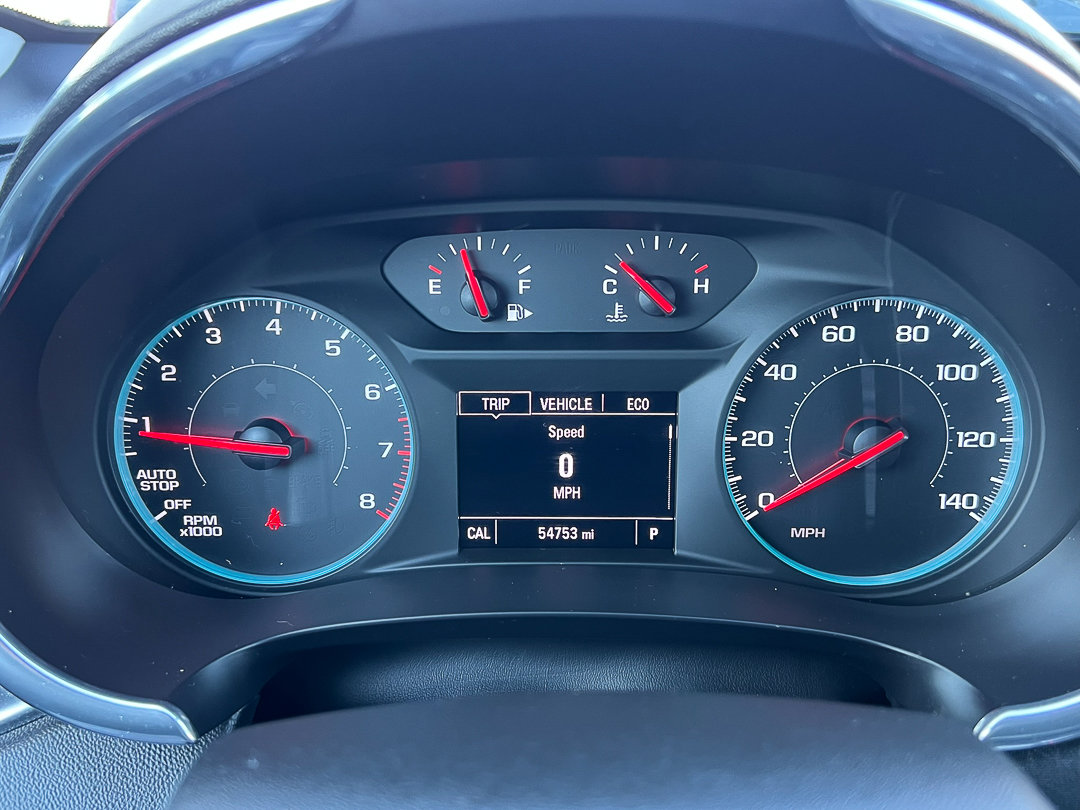 Used 2018 Chevrolet Malibu LT image 16