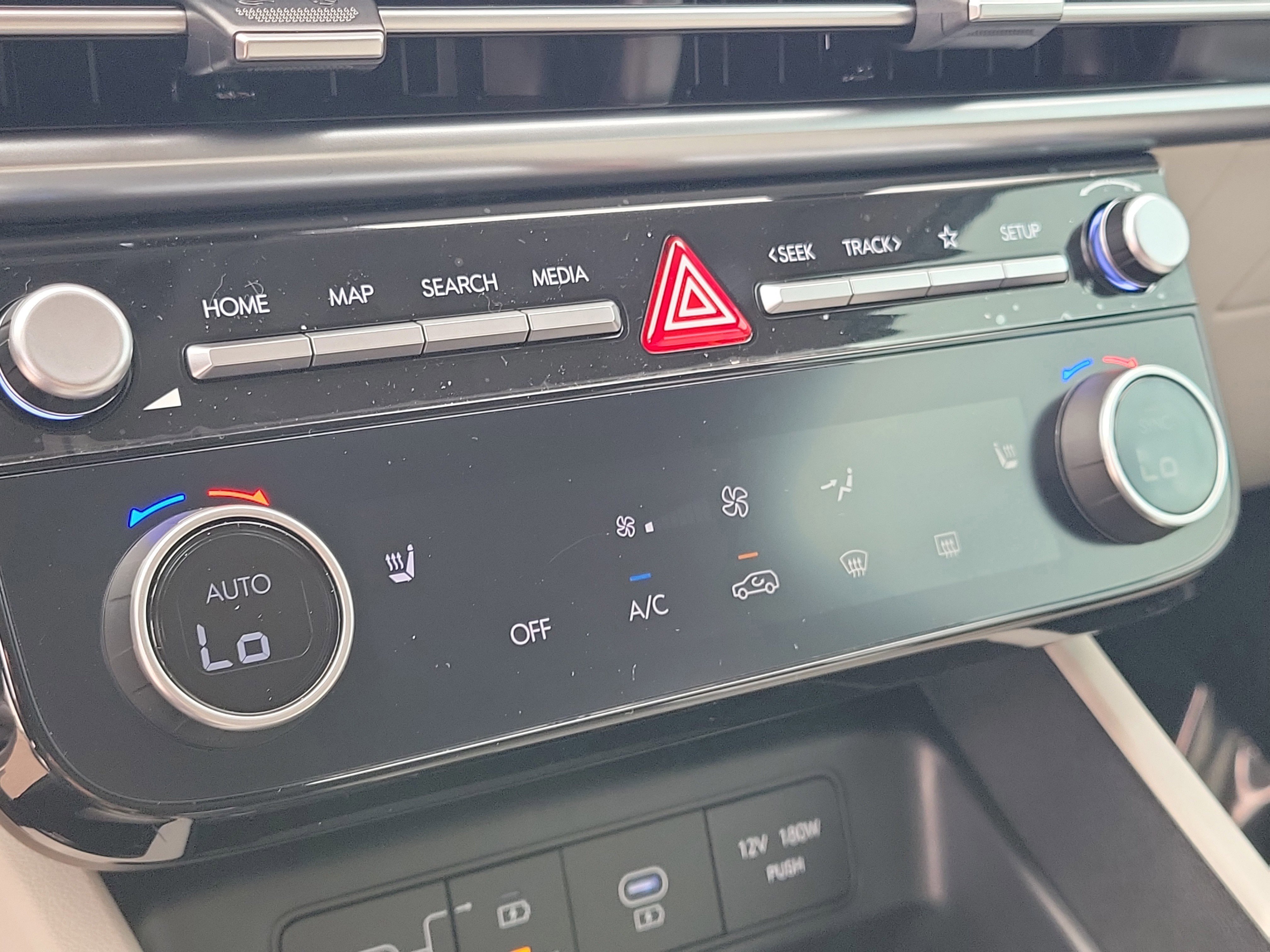 New 2026 Hyundai Tucson SEL FWD image 24