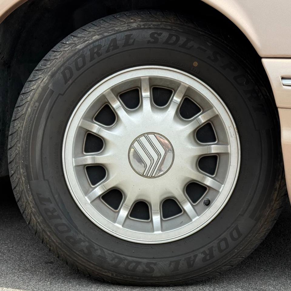 Used 1996 Mercury Grand Marquis LS RWD image 23
