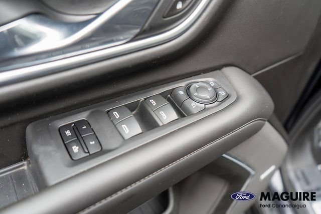 Used 2021 Chevrolet Tahoe LT w/ LT Signature Package AWD/4WD image 19