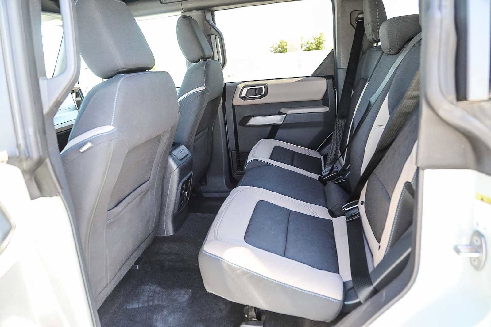 Used 2022 Ford Bronco Wildtrak AWD/4WD image 18