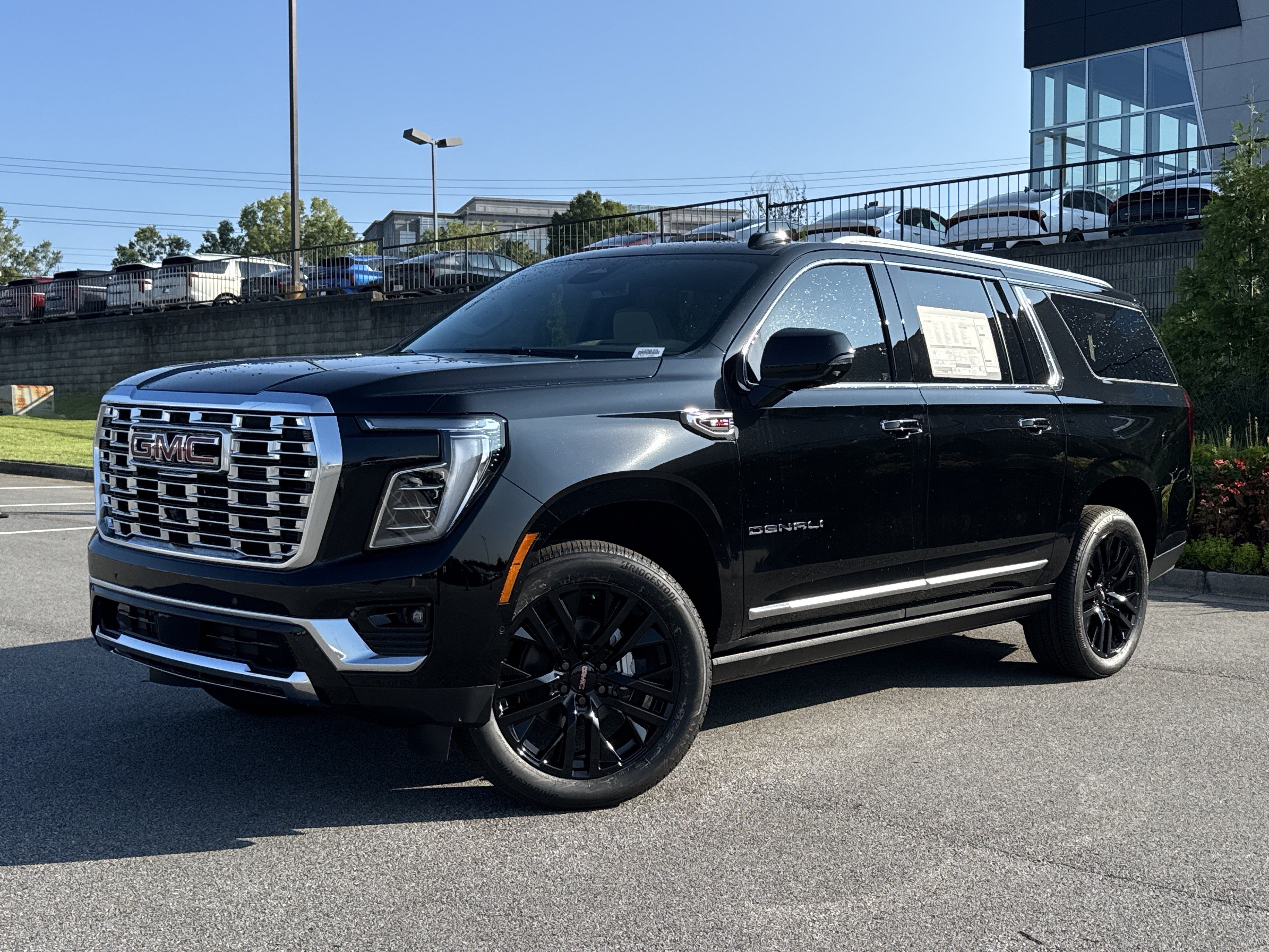 New 2026 GMC Yukon XL Denali w/ Sun & Power Step Package AWD/4WD image 6