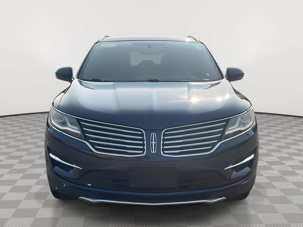 Used 2017 Lincoln MKC Premiere AWD/4WD image 2