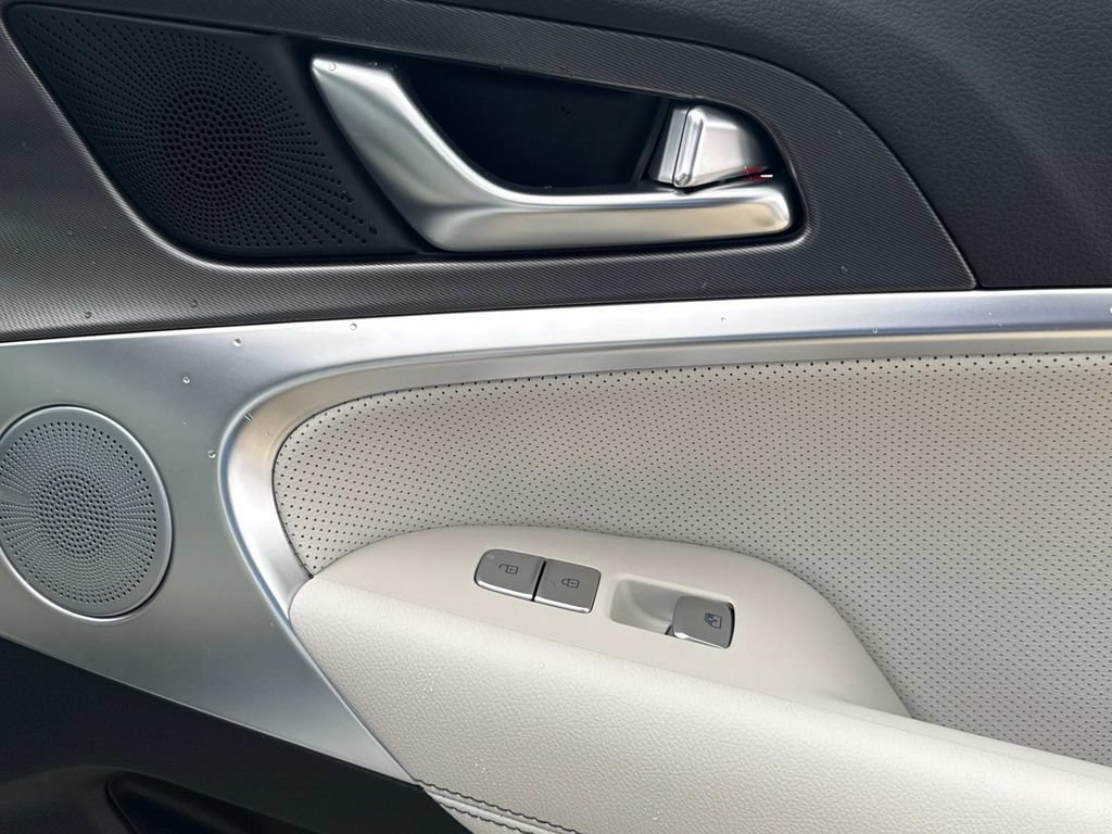 New 2026 Genesis G70 3.3T Sport Prestige AWD/4WD image 16