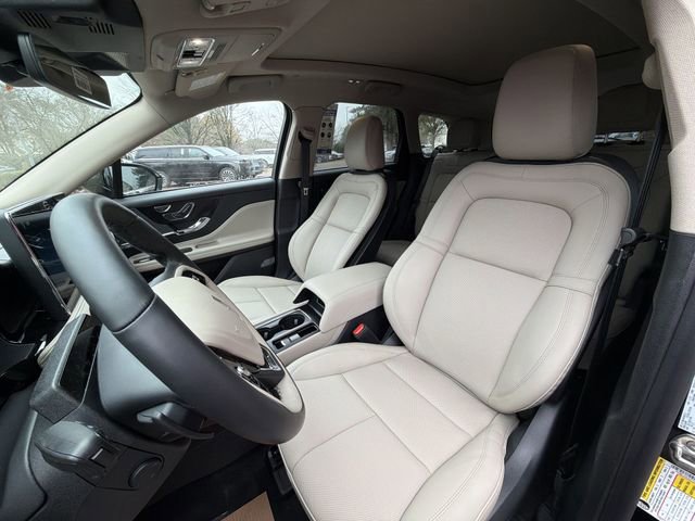 New 2026 Lincoln Corsair Reserve image 11