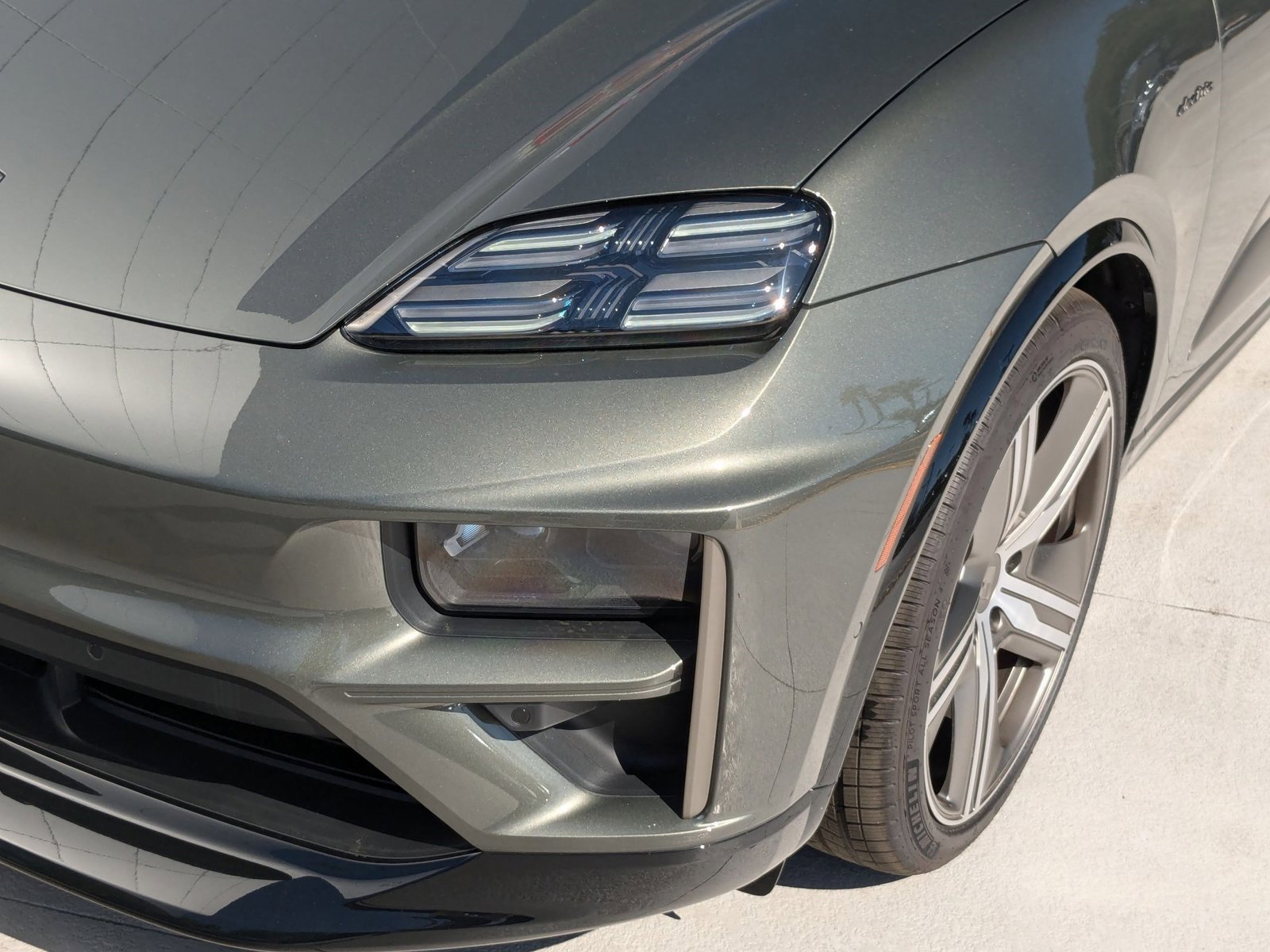 New 2024 Porsche Macan Turbo Electric image 11