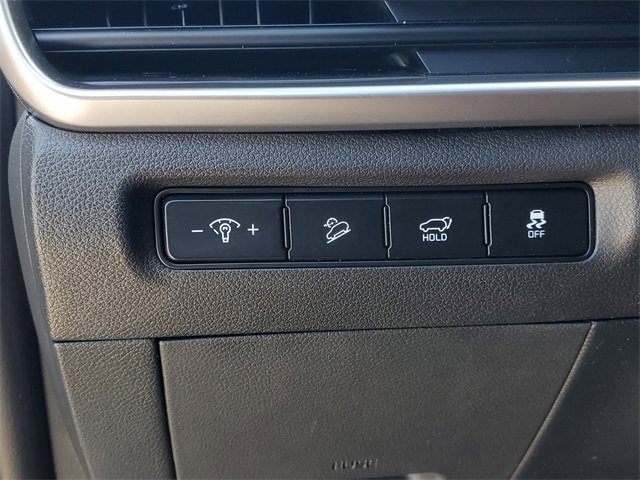 Used 2024 Kia Telluride EX w/ EX Captain's Chair Package image 21