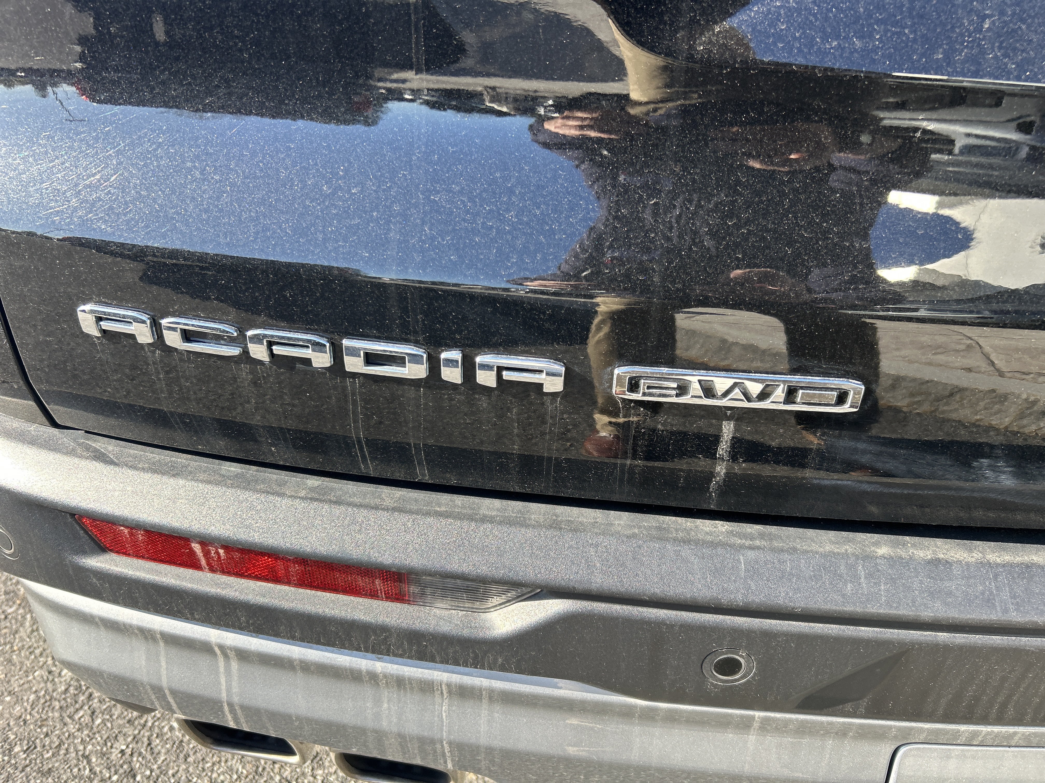 Certified 2024 GMC Acadia Elevation AWD/4WD image 8