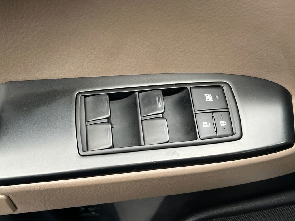 Used 2022 Lexus GX 460 Premium image 14