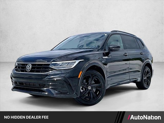 Used 2024 Volkswagen Tiguan SE R-Line FWD image 1