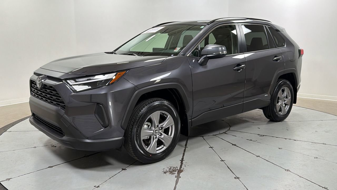 Certified 2025 Toyota RAV4 XLE w/ Convenience Package image 1