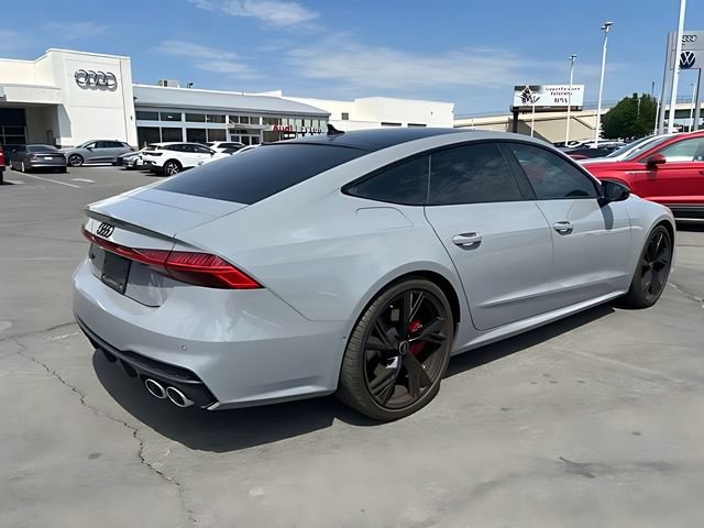 Used 2025 Audi S7 Prestige AWD/4WD image 3