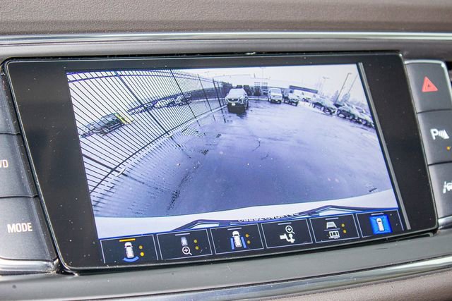 Used 2022 Buick Enclave Avenir w/ Avenir Technology Package image 34