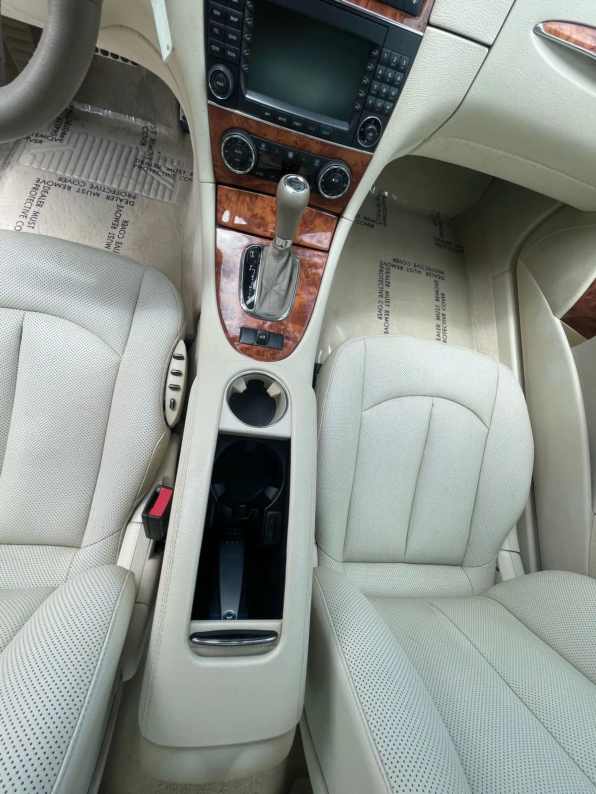 Used 2007 Mercedes-Benz CLK 350 Cabriolet image 27